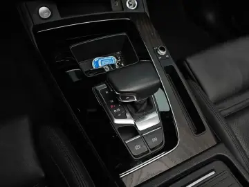 2023 Audi Q5 с пробегом 24 065 км