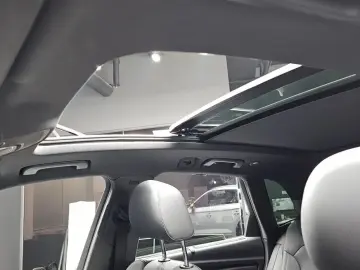 2023 Audi Q5 с пробегом 24 065 км