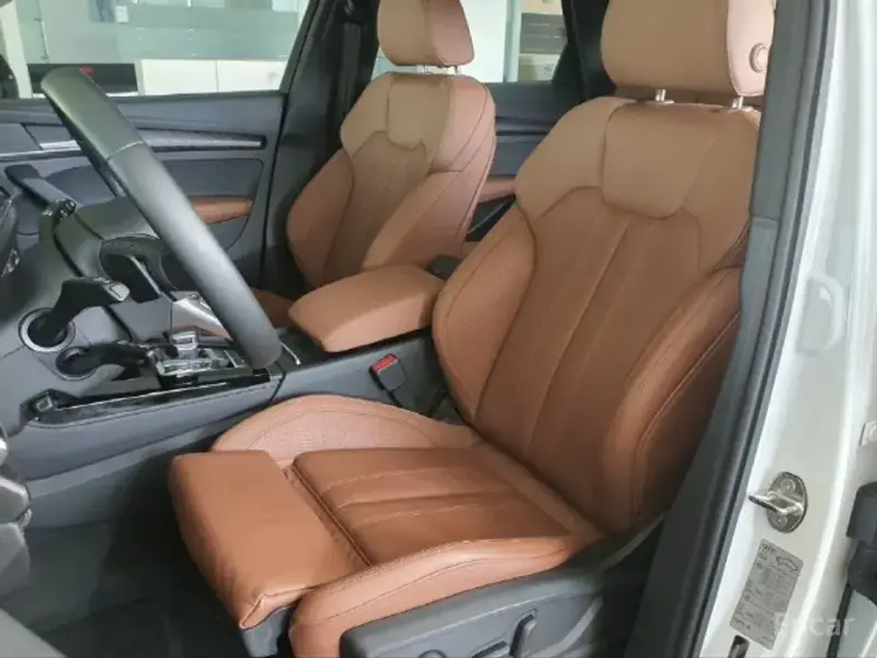 2023 Audi Q5 с пробегом 50 758 км