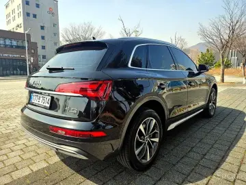2023 Audi Q5 с пробегом 47 477 км