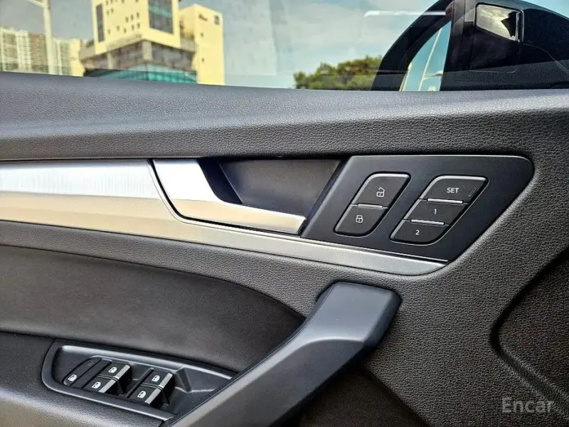 2023 Audi Q5 с пробегом 47 477 км