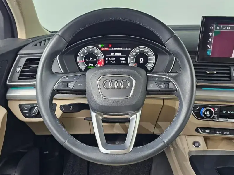 2021 Audi Q5 с пробегом 48 771 км