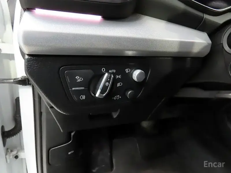 2023 Audi Q5 с пробегом 43 989 км