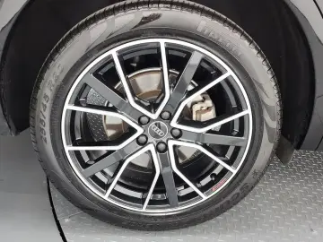 2023 Audi Q5 с пробегом 41 318 км