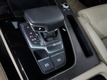 2023 Audi Q5 с пробегом 41 318 км