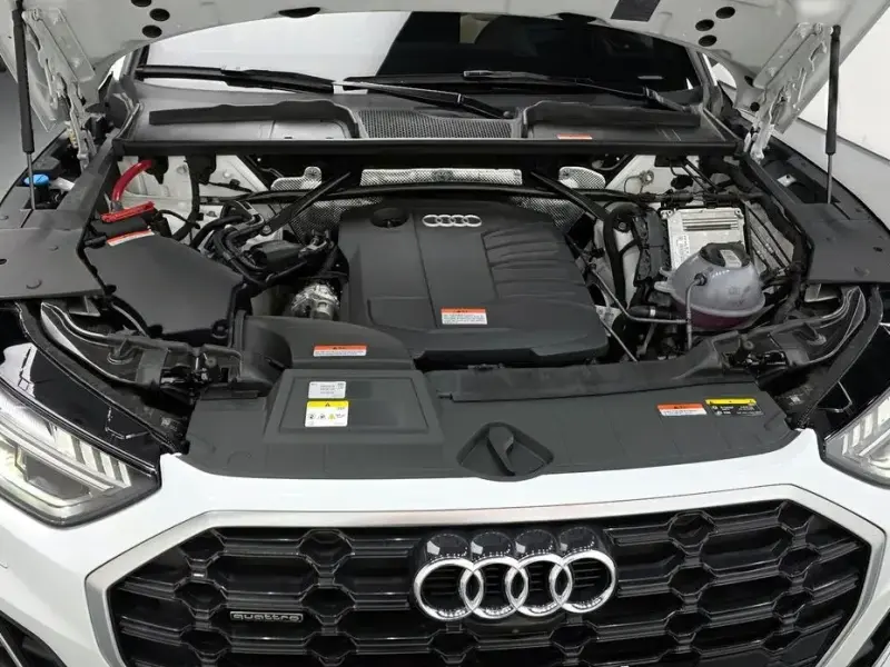 2023 Audi Q5 с пробегом 5 878 км
