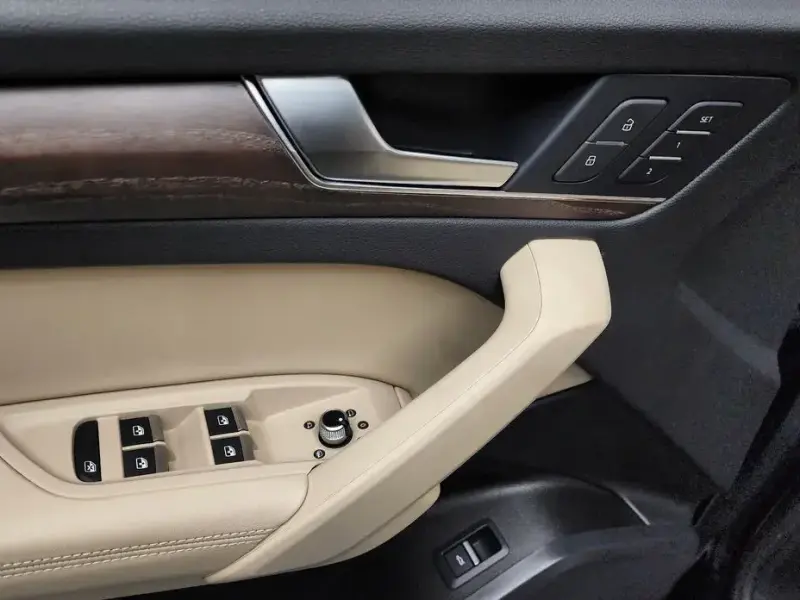 2023 Audi Q5 с пробегом 41 318 км
