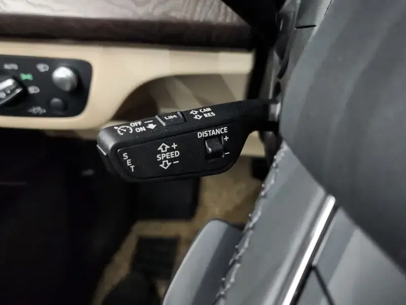 2023 Audi Q5 с пробегом 41 318 км
