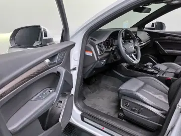 2023 Audi Q5 с пробегом 38 484 км