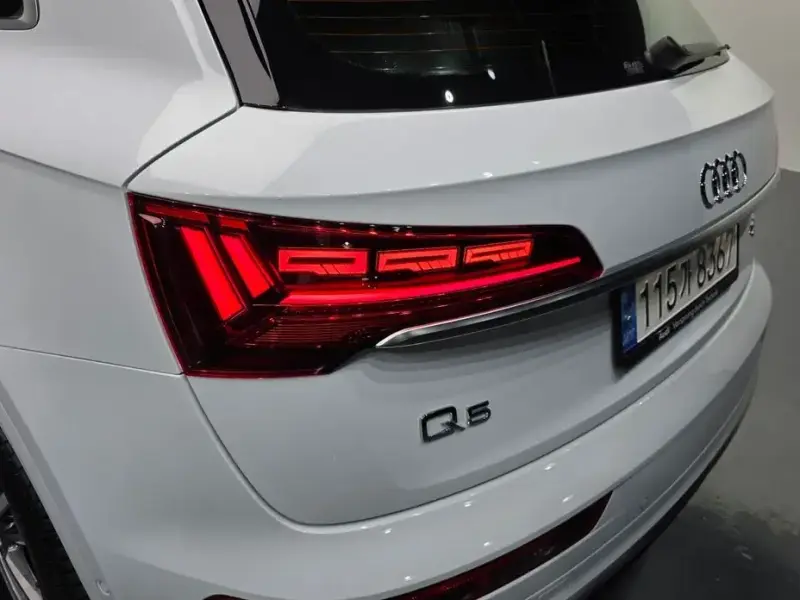 2023 Audi Q5 с пробегом 38 484 км