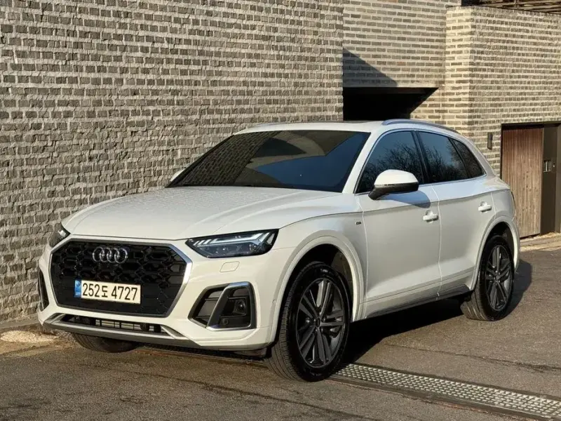 2021 Audi Q5 с пробегом 35 380 км