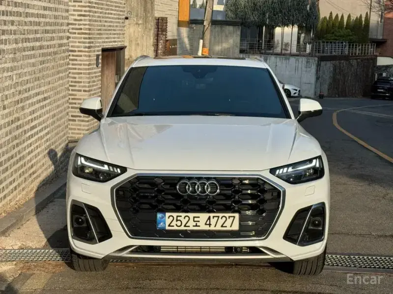 2021 Audi Q5 с пробегом 35 380 км