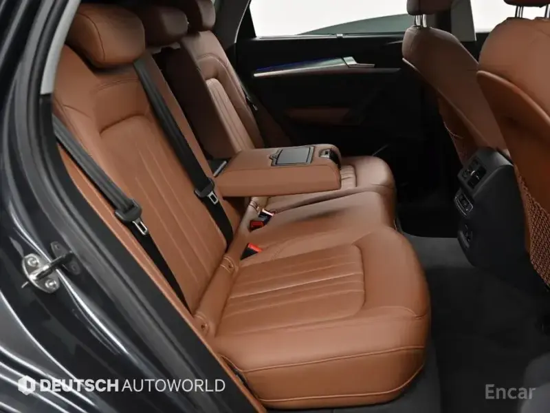 2021 Audi Q5 с пробегом 56 178 км