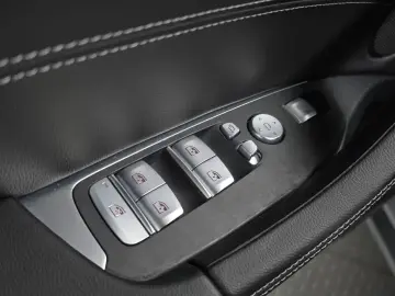 2023 BMW X4 с пробегом 58 214 км