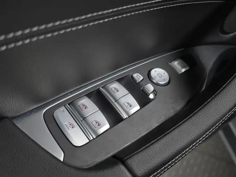 2023 BMW X4 с пробегом 58 214 км