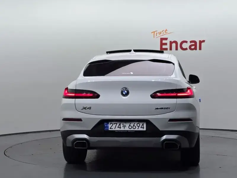 2023 BMW X4 с пробегом 53 745 км