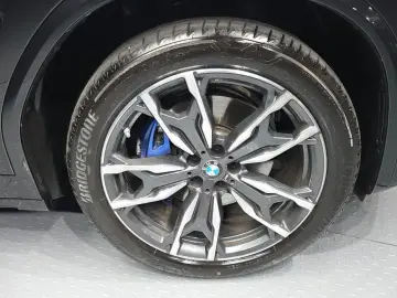 2025 BMW X4 с пробегом 4 510 км