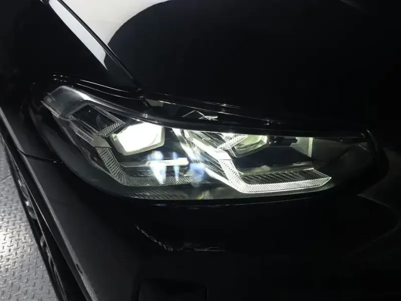 2025 BMW X4 с пробегом 4 510 км