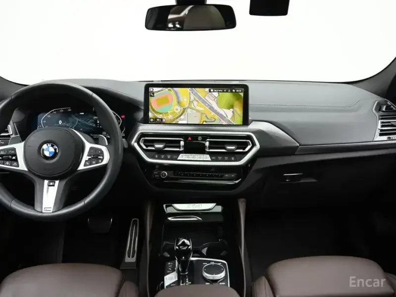2025 BMW X4 с пробегом 27 336 км
