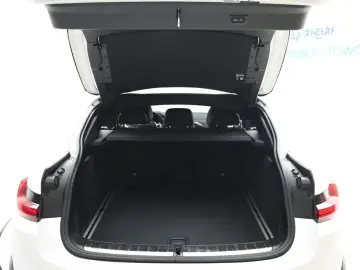 2025 BMW X4 с пробегом 27 336 км