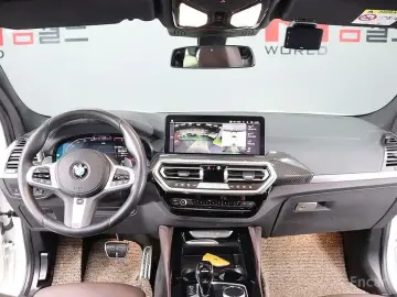 2023 BMW X4 с пробегом 10 955 км