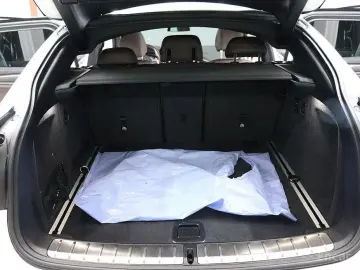 2023 BMW X4 с пробегом 10 955 км