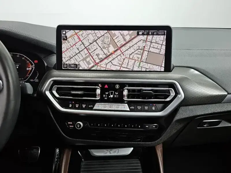 2024 BMW X4 с пробегом 23 098 км