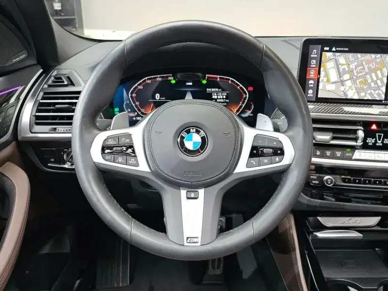 2024 BMW X4 с пробегом 30 576 км