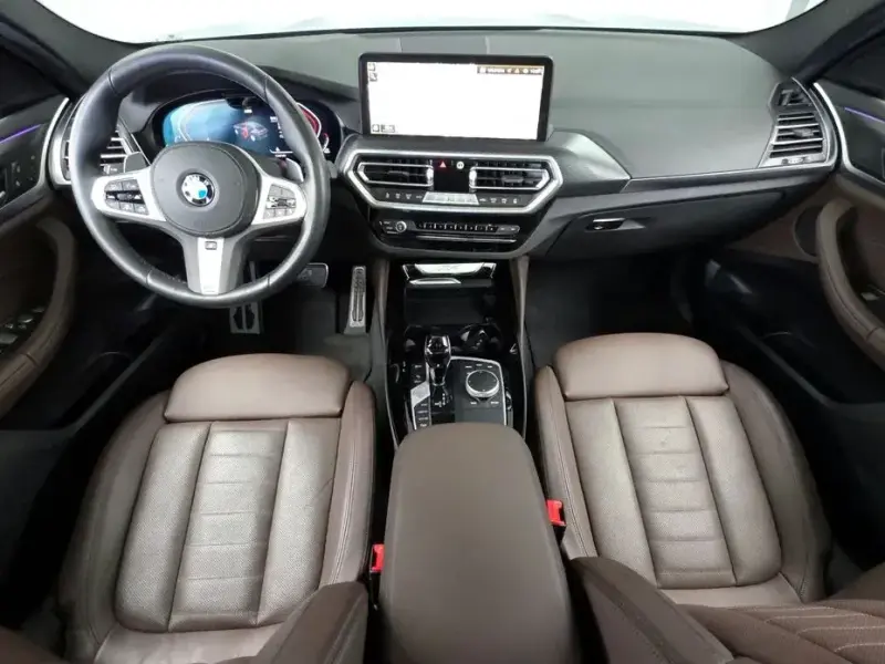 2023 BMW X4 с пробегом 32 663 км