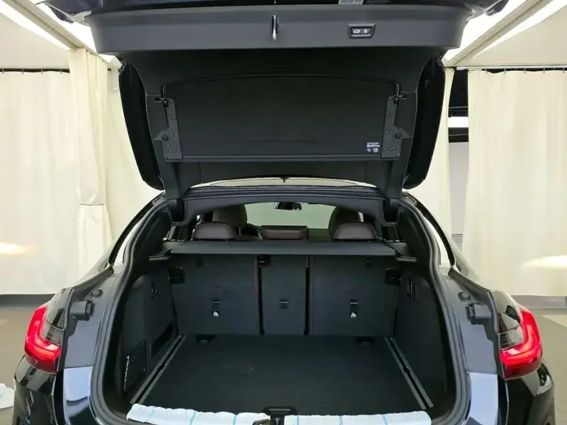 2023 BMW X4 с пробегом 32 663 км