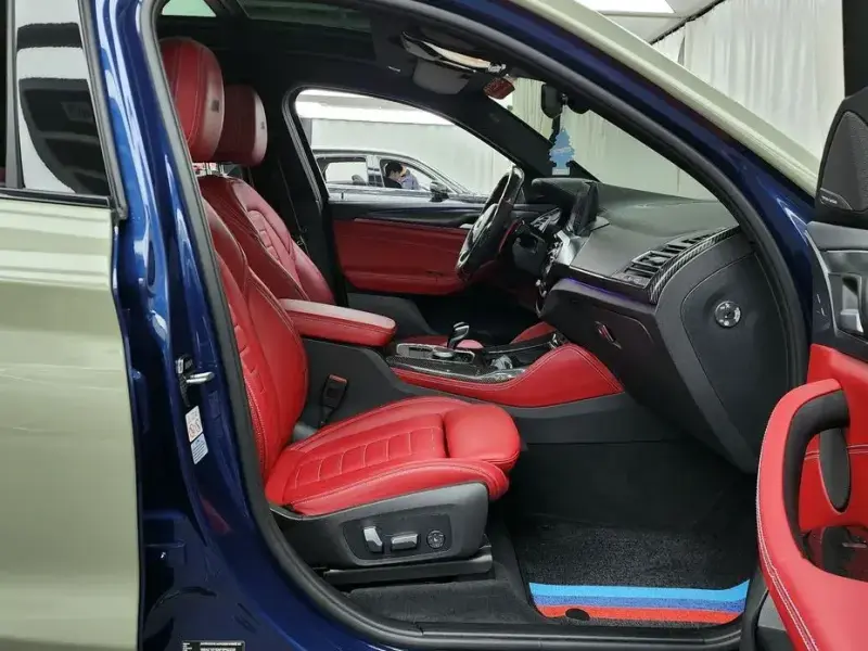 2023 BMW X4 с пробегом 19 017 км