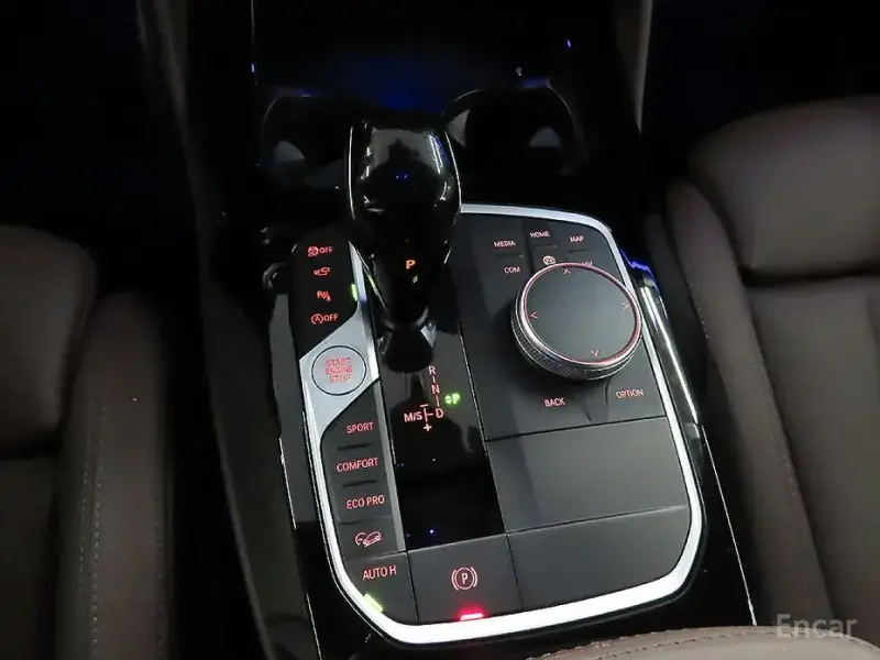 2023 BMW X4 с пробегом 16 800 км