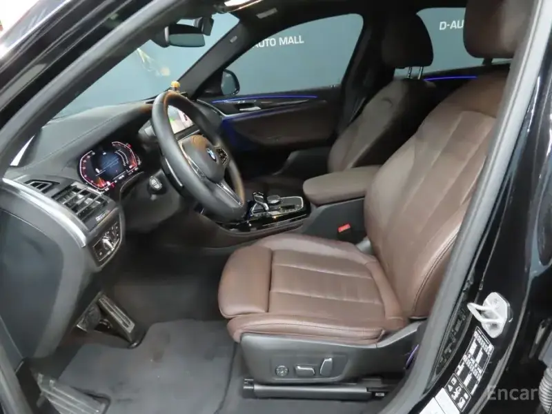 2023 BMW X4 с пробегом 16 800 км