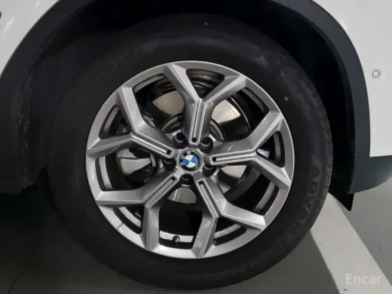 2024 BMW X4 с пробегом 11 700 км