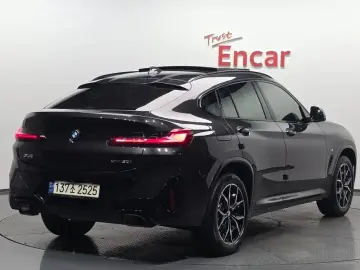 2023 BMW X4 с пробегом 66 823 км