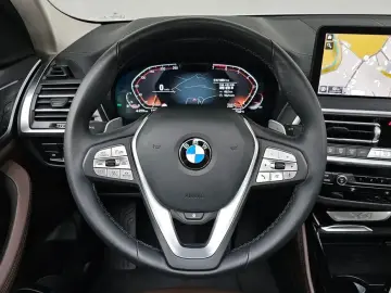 2025 BMW X4 с пробегом 16 854 км