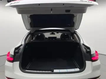 2025 BMW X4 с пробегом 16 854 км