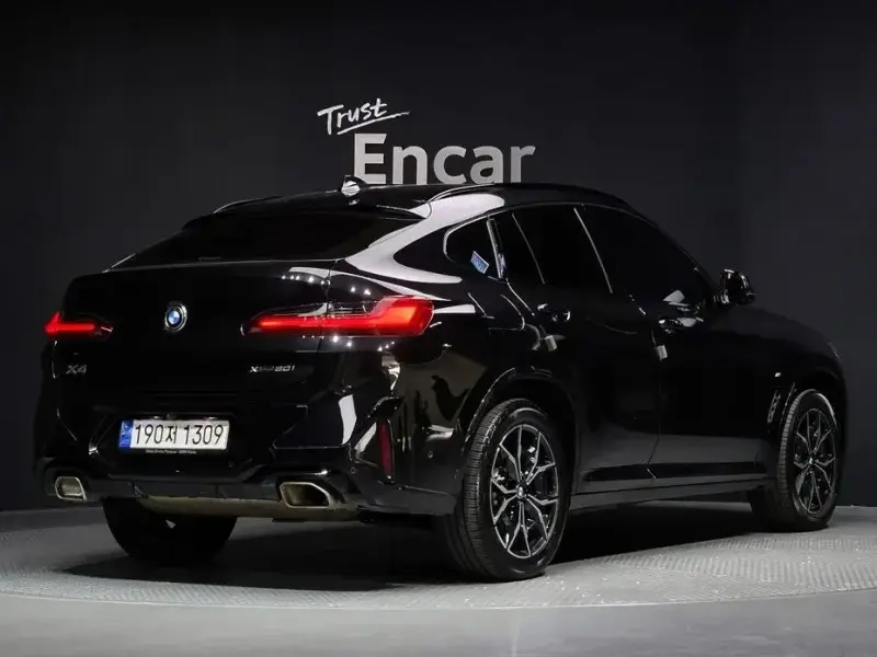 2023 BMW X4 с пробегом 64 045 км