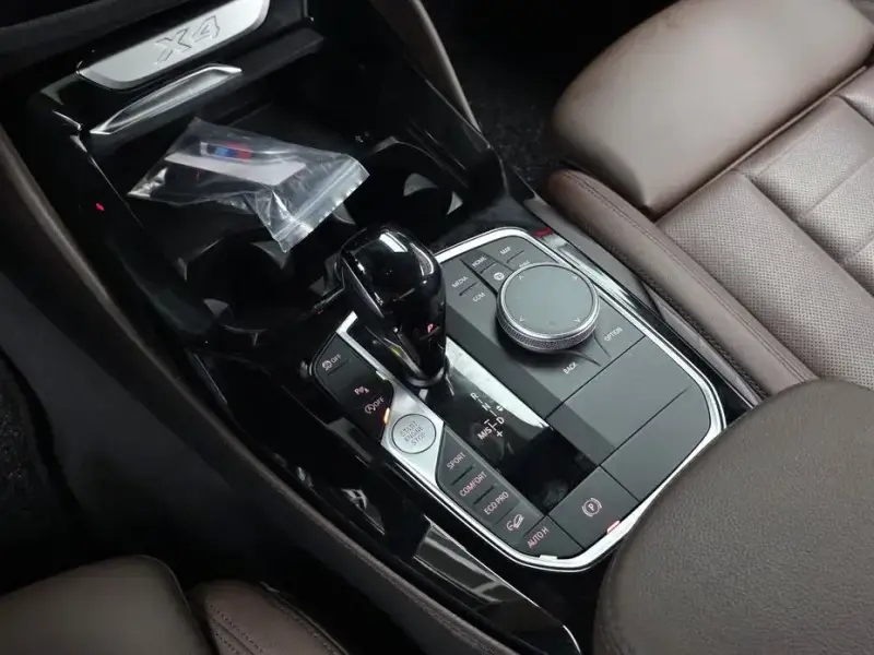 2023 BMW X4 с пробегом 64 045 км