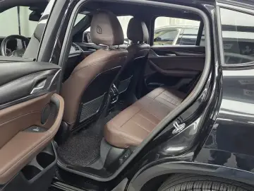 2023 BMW X4 с пробегом 64 045 км