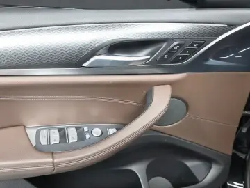 2023 BMW X4 с пробегом 61 452 км