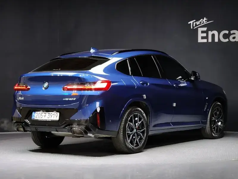 2023 BMW X4 с пробегом 51 594 км