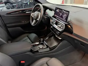 2024 BMW X4 с пробегом 11 754 км