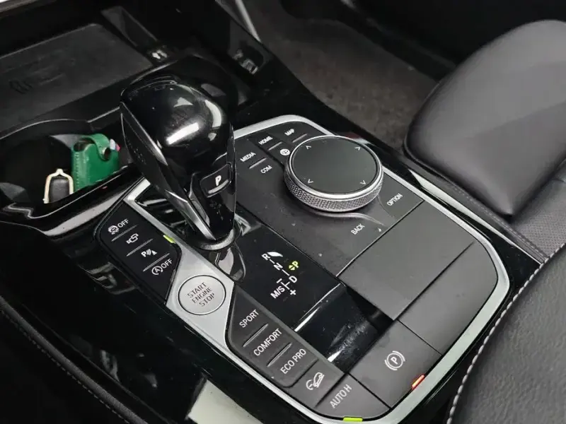 2024 BMW X4 с пробегом 32 638 км