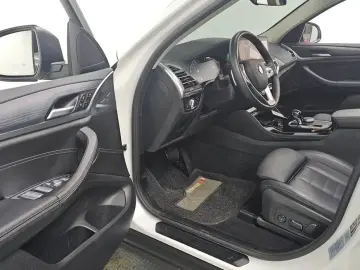 2024 BMW X4 с пробегом 32 638 км