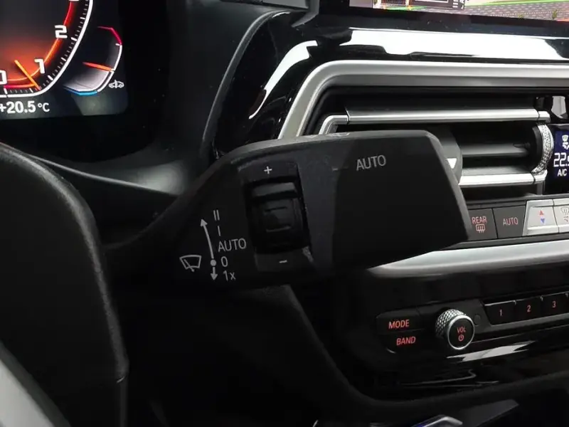 2024 BMW X4 с пробегом 18 233 км