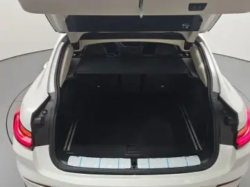 2024 BMW X4 с пробегом 32 638 км