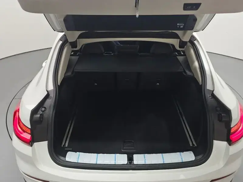 2024 BMW X4 с пробегом 32 638 км