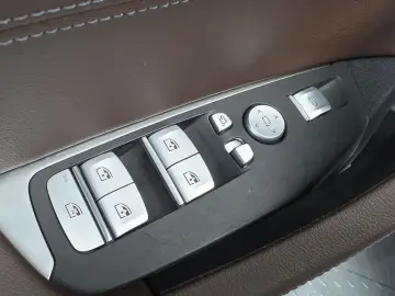 2024 BMW X4 с пробегом 18 233 км