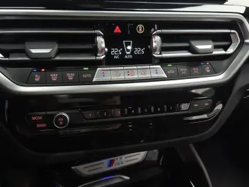 2024 BMW X4 с пробегом 18 233 км